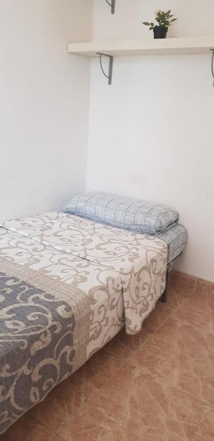 Famaho Apartment มาดริด ภายนอก รูปภาพ